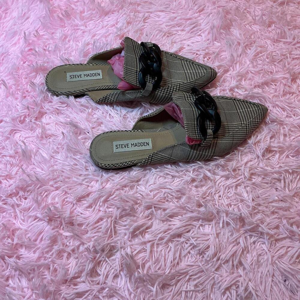 Steve Madden tan plaid mules #mules #flats - Picture 4 of 5